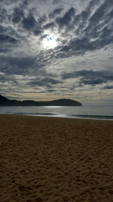 Apartamento com suite em Garatucaia. Apartment in Angra dos Reis