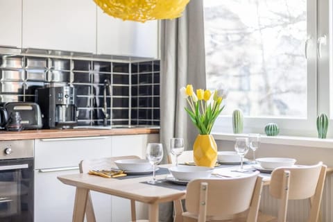 Modern Apartment for 6 close to the Schanzenviertel - Unit 2 Apartment in Hamburg