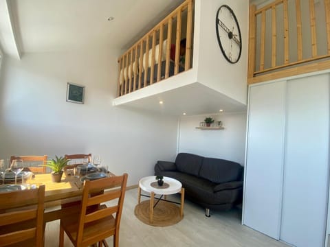 Bel appartement à deux minutes de la plage Apartment in Courseulles-sur-Mer