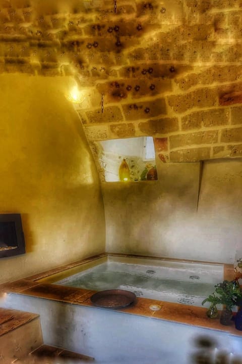 Camilla Luxury Suite Bed and Breakfast in Ostuni