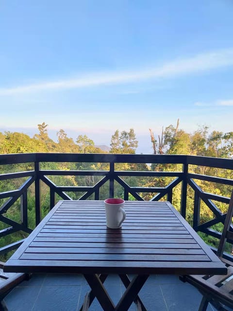 Patio, Natural landscape, View (from property/room), Balcony/Terrace
