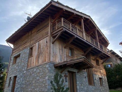 Sublime chalet avec sauna et animaux admis à Courchevel - FR-1-568-33 Chalet in Saint-Bon-Tarentaise