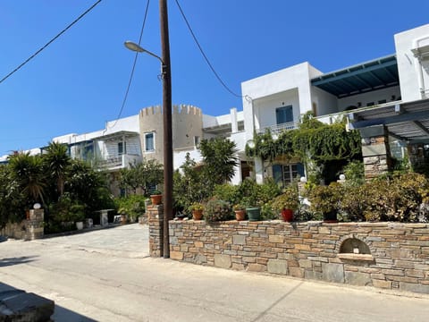 Ioanna Apartments Apartment hotel in Agios Prokopios