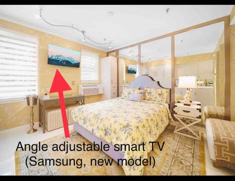 Renovated studio in the heart of Palm Beach - free parking, security box Apartment hotel in Palm Beach