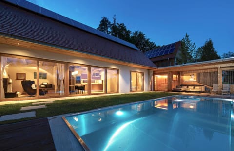 Property building, Swimming pool