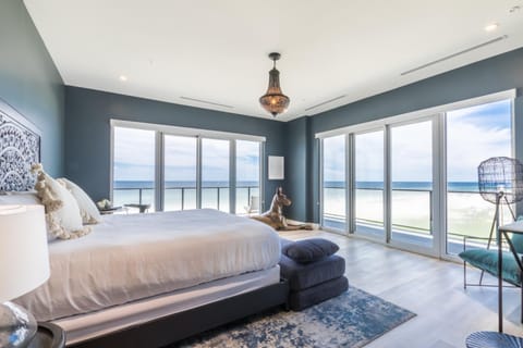 Beach, Beach, Bedroom