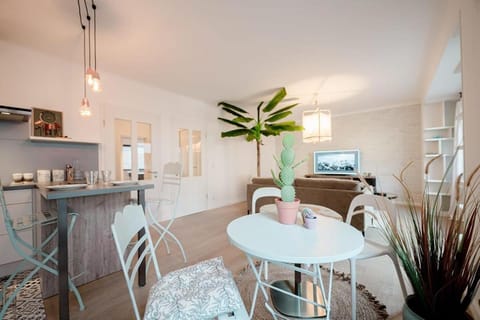 Stylish 2BR in Belair, Walk to City & Parc Merl Apartment in Luxembourg