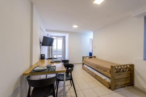 TV and multimedia, Living room, Photo of the whole room, Bedroom