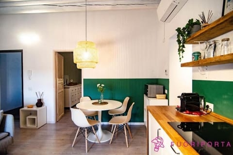 Corte 1 con parcheggio gratuito Apartment in Parma