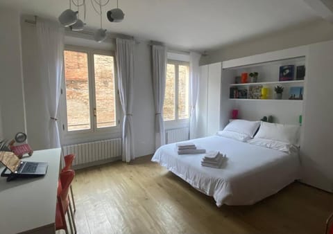 Appartamento San Felice Apartment in Bologna