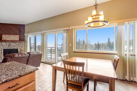 Buffalo Ridge B107 Apartment in Wildernest