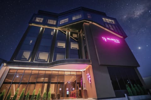 Property building, Night