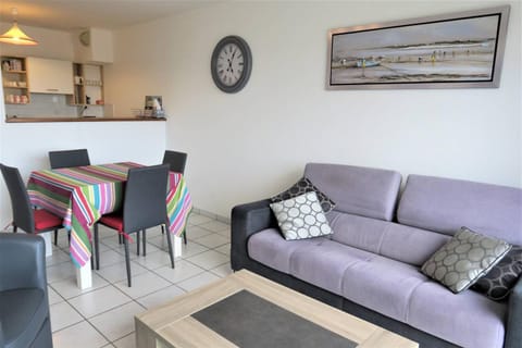 Appartement VUE MER avec terrasse et WIFI à PERROS-GUIREC - Réf 828 Apartment in Louannec