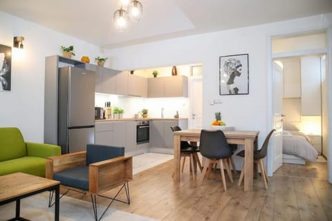 Kitchen or kitchenette, Living room, Dining area