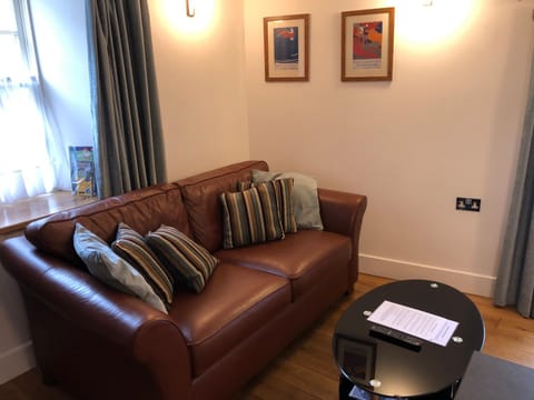 Number 19, Cardigan Apartment in Cardigan