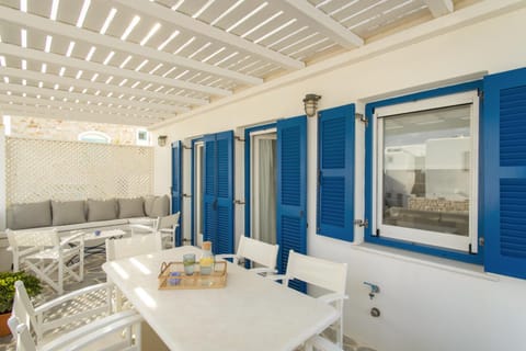 Walk to Naousa - 2BR House - Piperi House in Naousa