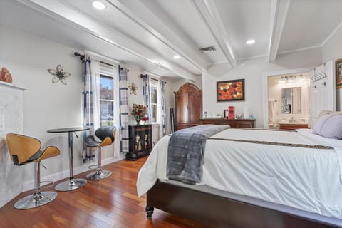 Bed, Bedroom, wardrobe