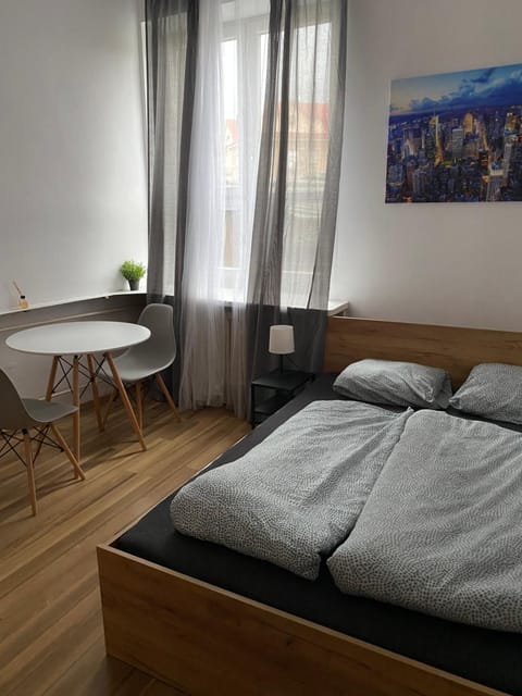 Classy Rooms in Old Town Apartment in Krakow