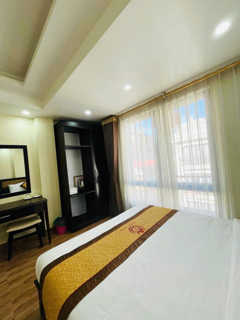 View (from property/room), wardrobe
