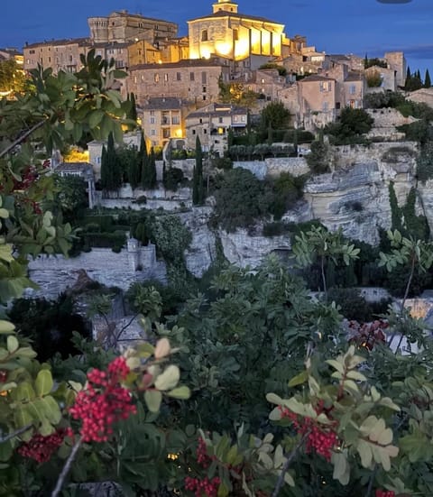 La Luberonne gordes Villa in Gordes