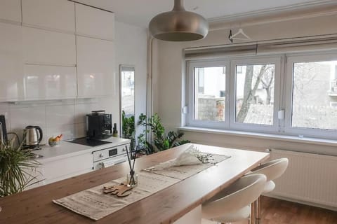 Coffee/tea facilities, Kitchen or kitchenette, Dining area, pet friendly, stove, toaster