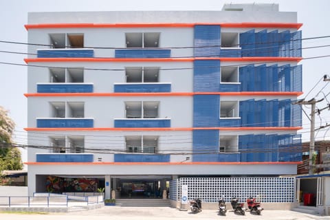 Property building, Day, Location