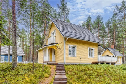 Property building, Day, Natural landscape
