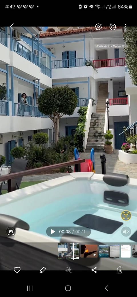Garden, Hot Tub, Hot Tub