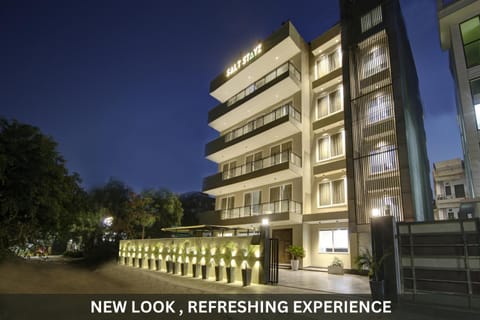 Property building, Night