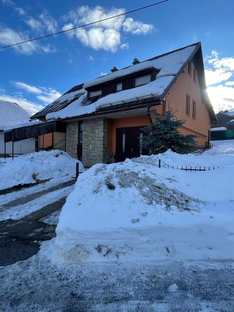 Property building, Natural landscape, Winter