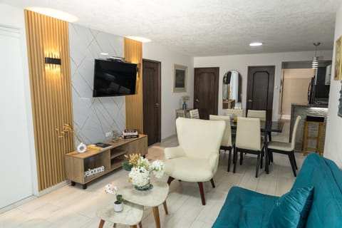 Communal lounge/ TV room, Living room