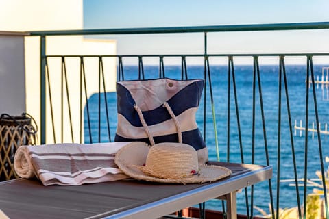 Day, Natural landscape, View (from property/room), Balcony/Terrace, Sea view