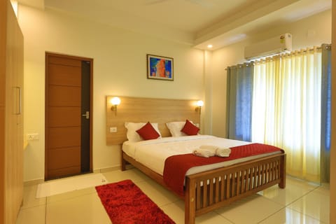 Bed, Photo of the whole room, Bedroom, wardrobe