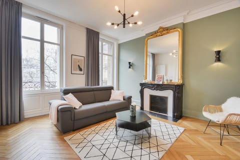 Living room, flat iron