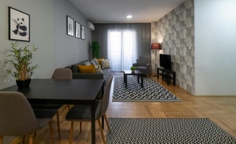 Living room, Seating area, Dining area