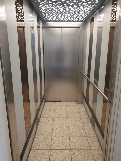 elevator