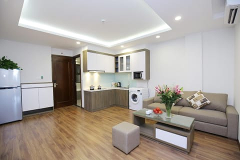 Kitchen or kitchenette, Living room, Seating area, dishwasher, minibar, pet friendly