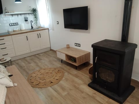 TV and multimedia, Kitchen or kitchenette
