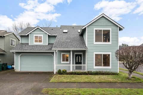 Seiben Creek Retreat House in Happy Valley