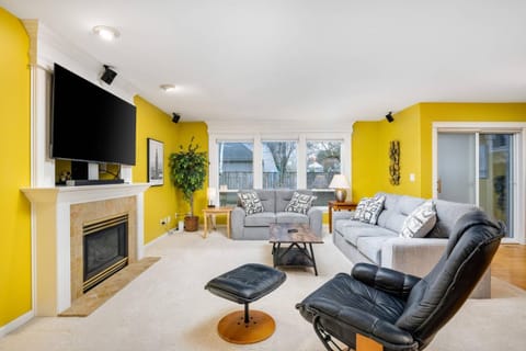 Seiben Creek Retreat House in Happy Valley