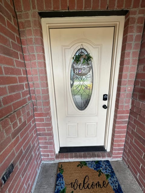 Huge Captivating Modern 5Bdr home-(The Xperience) House in Cypress