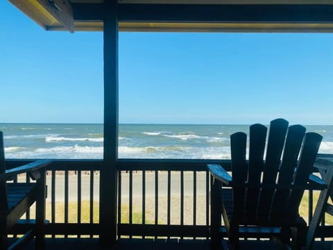 Seating area, Sea view