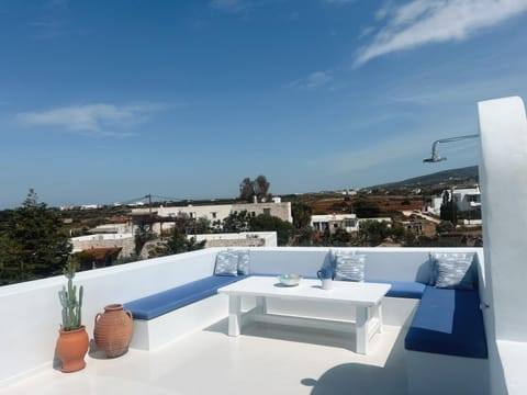 Patio, Day, Natural landscape, View (from property/room), Balcony/Terrace, Seating area