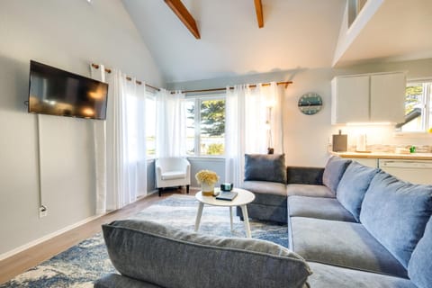 Bandon Beach House Rental Walk to Downtown! House in Oregon