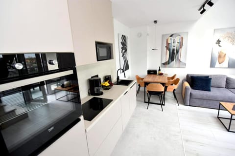 Bed, Kitchen or kitchenette, Living room, Dining area, minibar, stove, air conditioner