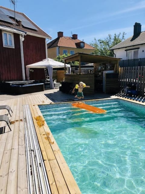 Other, Swimming pool