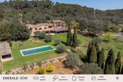 Day, Natural landscape, Mountain view, Pool view, Swimming pool