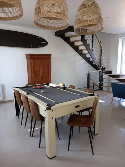 Gîte Versant Ouest, 700 m des plages. House in Plougonvelin