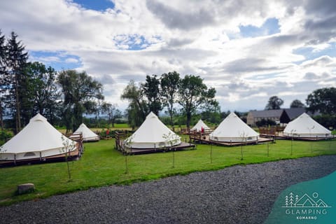Property building, BBQ facilities, View (from property/room), Garden view, pet friendly