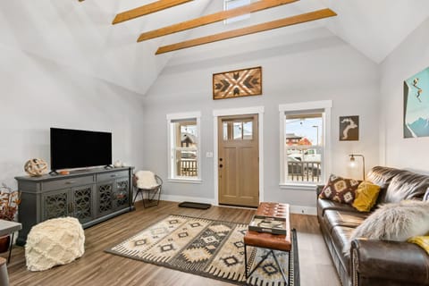 Walnut Cottage House in Sandpoint